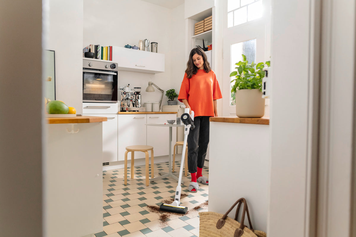 Аккумуляторный пылесос KVA 2